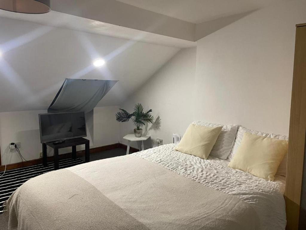 Guest House Balham, South London Spacious, Lambert, 6 Rooms Available Exterior photo