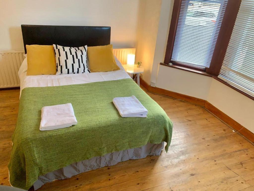Guest House Balham, South London Spacious, Lambert, 6 Rooms Available Room photo